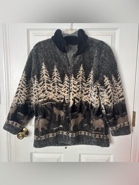 Forest Wildlife Zip-Up Fleece Jacket in Black and Cream